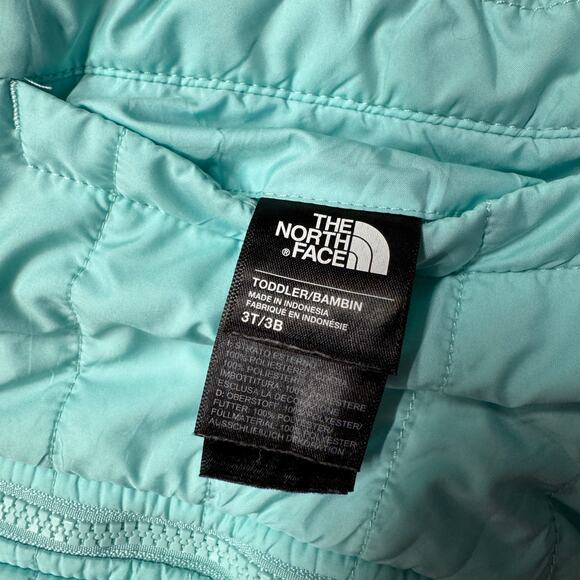 The North Face Toddler Girls 2T Reversible Mossbud Swirl Fleece Puffer Jacket - Picture 7 of 7